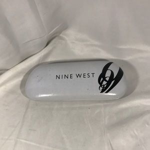 💋BLACK&WHITE NINE WEST EYEGLASS CASE💋